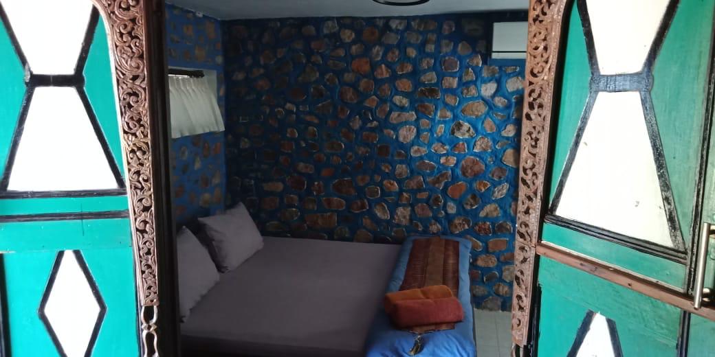 Kamar Waru Cottage 2p di Omah Alchy Cottage & Resort (Pinggir Laut)